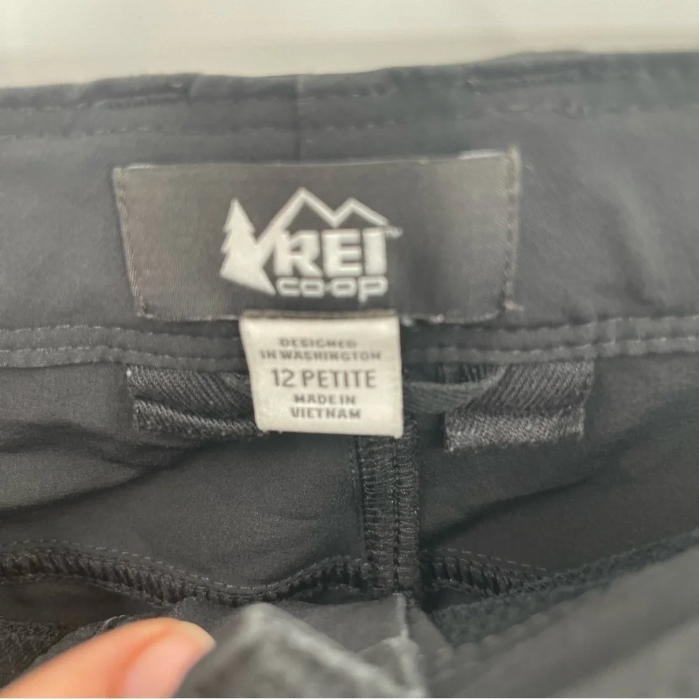 REI Co-Op Women Kornati Roll-Up Convertible Hiking Pants Size 12P Black Outdoors